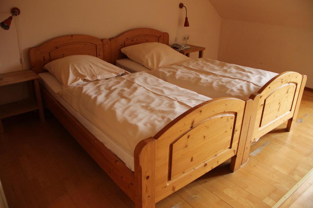 Gasthof Zur Post Schwabhausen bei Dachau Room photo